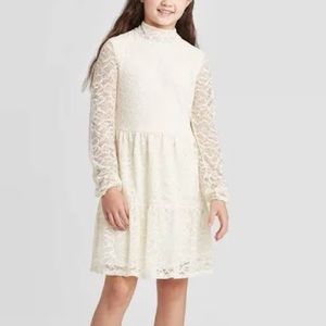 Art Class Cream Lace Dress Medium 7/8 Cotillion
